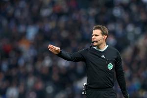 Brych bringt Buch raus: "Aus kurzer Distanz"