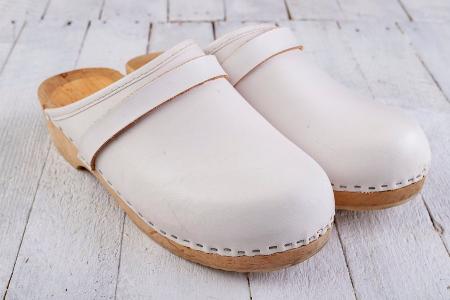 Schuhtrend Clogs: Die Designer bringen den Holzschuh zurück Schuhtrend Clogs: Die Designer bringen den Holzschuh zurück