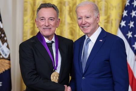 Bruce Springsteen mit US-Ehrenmedaille ausgezeichnet Bruce Springsteen mit US-Ehrenmedaille ausgezeichnet