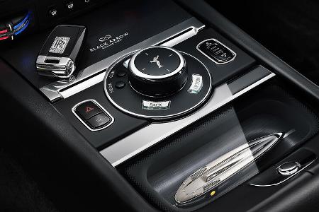 Rolls-Royce Black Badge Wraith Black Arrow Collection