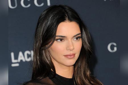 Cloud Skin: Diesen Make-up-Trend lieben die Stars Cloud Skin: Diesen Make-up-Trend lieben die Stars