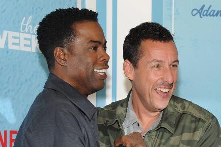 Wegen Adam Sandler: Chris Rock schimpft wüst über die Oscarverleihung Wegen Adam Sandler: Chris Rock schimpft wüst über die Oscarverleihung