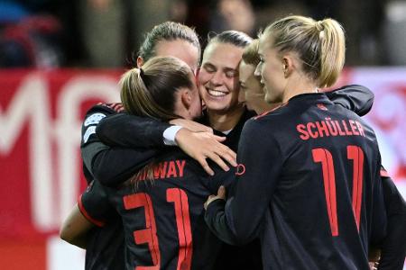 Bayern-Frauen stoßen Wolfsburg von der Tabellenspitze Bayern-Frauen stoßen Wolfsburg von der Tabellenspitze