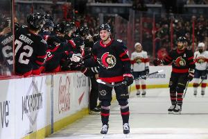 NHL: Stützle, Draisaitl und Peterka treffen
