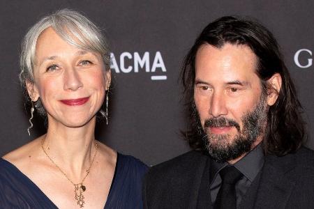 Keanu Reeves schwärmt von intimem Moment mit seiner Freundin Keanu Reeves schwärmt von intimem Moment mit seiner Freundin