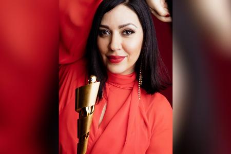Schauspielerin Jasmin Shakeri moderiert den Deutschen Filmpreis Schauspielerin Jasmin Shakeri moderiert den Deutschen Filmpreis
