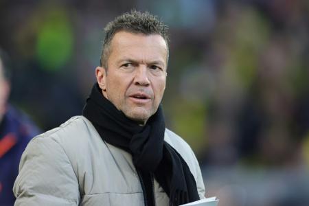 Matthäus greift Kahn an: Matthäus greift Kahn an:
