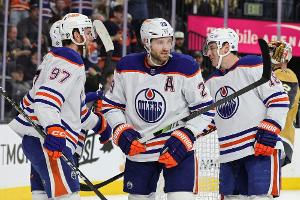 Draisaitl führt Oilers mit Hattrick in die Play-offs