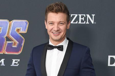 Jeremy Renner: Diese Hollywoodstars besuchten ihn nach seinem Unfall Jeremy Renner: Diese Hollywoodstars besuchten ihn nach seinem Unfall