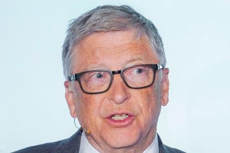 Bill Gates zeigt sich zum ersten Mal mit seiner Enkeltochter Bill Gates zeigt sich zum ersten Mal mit seiner Enkeltochter