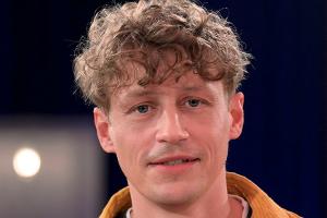 Tim Bendzko muss Konzerte verschieben: "Es tut mir unendlich leid"