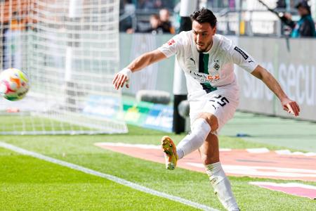 Virkus bestätigt: Bensebaini und Thuram verlassen Gladbach Virkus bestätigt: Bensebaini und Thuram verlassen Gladbach
