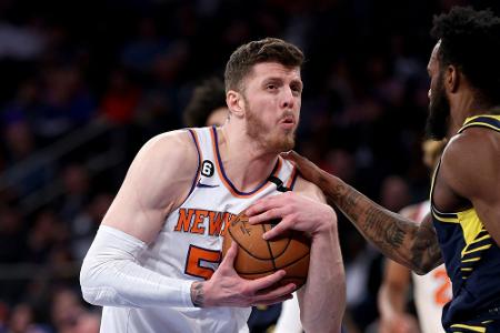 NBA: Erfolgreicher Play-off-Start für Hartenstein NBA: Erfolgreicher Play-off-Start für Hartenstein