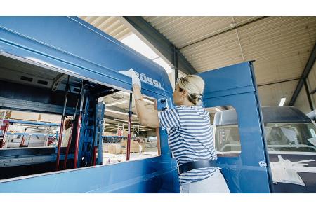 Reisemobil Industrie Poessl i