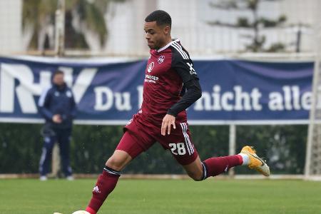 Syndesmoseriss: Gyamerah fehlt Club im Abstiegskampf Syndesmoseriss: Gyamerah fehlt Club im Abstiegskampf