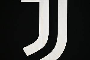 Gericht setzt Punktabzug für Juve vorerst aus