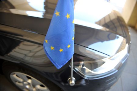 Was bedeuten die Zahlen beim Diplomatenkennzeichen? Was bedeuten die Zahlen beim Diplomatenkennzeichen?