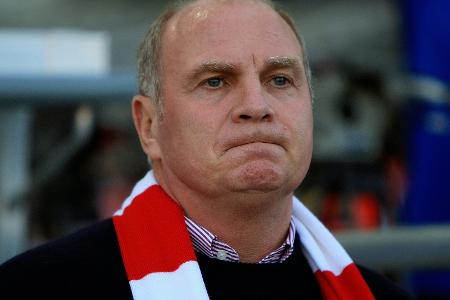 Hamann: Hoeneß würde Bayern sicher helfen Hamann: Hoeneß würde Bayern sicher helfen