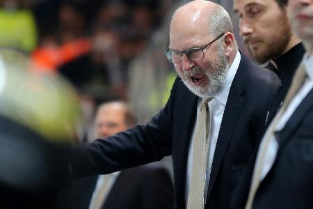 Meistertrainer Jackson lässt Zukunft offen Meistertrainer Jackson lässt Zukunft offen