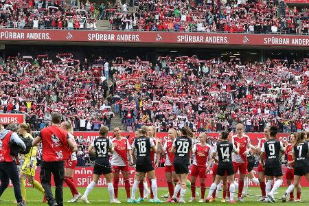 Frauen-BL: 38.365 Fans in Köln sorgen für Rekordkulisse Frauen-BL: 38.365 Fans in Köln sorgen für Rekordkulisse