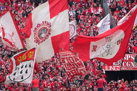 1. FC Köln schließt 1. FC Köln schließt