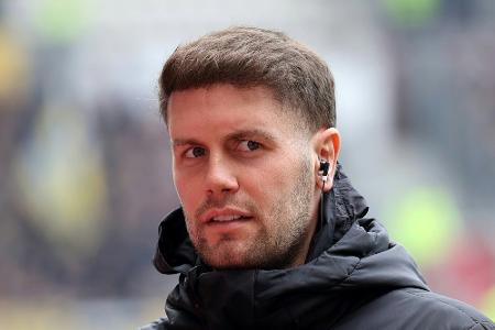 2. Liga: St. Pauli verpasst Rekordsieg - HSV patzt erneut 2. Liga: St. Pauli verpasst Rekordsieg - HSV patzt erneut