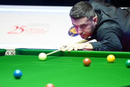 Snooker-WM: Brecel legt vor - Selby mit Maximum Break Snooker-WM: Brecel legt vor - Selby mit Maximum Break
