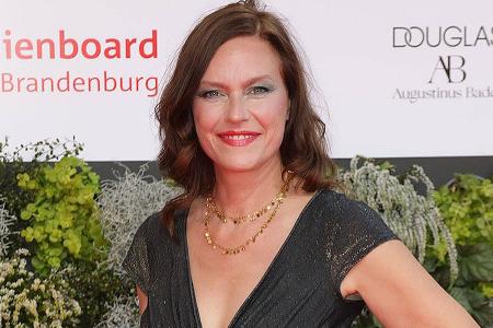 Schauspielerin Nina Kronjäger ist wieder Single Schauspielerin Nina Kronjäger ist wieder Single