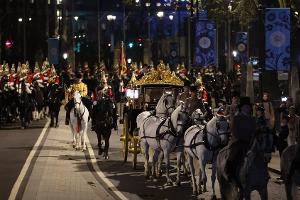 Mitten in der Nacht: Militär probt in London für die Krönung