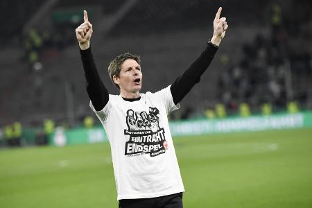 Erleichterte Eintracht: Erleichterte Eintracht: