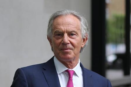 Tony Blair feiert 70. Geburtstag bei Krönung von König Charles III. Tony Blair feiert 70. Geburtstag bei Krönung von König Charles III.