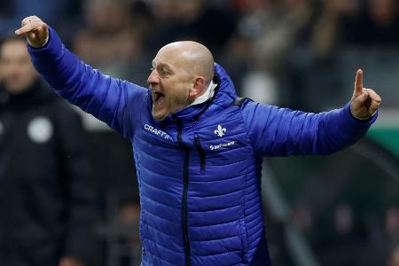 Aufstieg vertagt: Darmstadt lässt ersten Matchball liegen Aufstieg vertagt: Darmstadt lässt ersten Matchball liegen