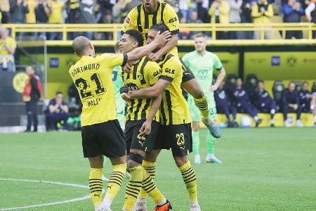 Sechs-Tore-Gala: Furioser BVB bleibt Bayern auf den Fersen Sechs-Tore-Gala: Furioser BVB bleibt Bayern auf den Fersen