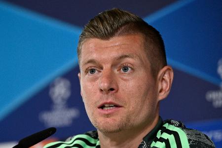 Kroos: Kroos:
