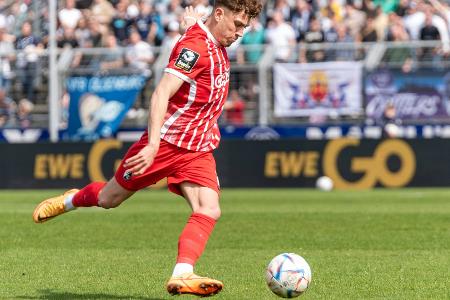 2. Liga: St. Pauli verpflichtet Verteidiger Treu 2. Liga: St. Pauli verpflichtet Verteidiger Treu