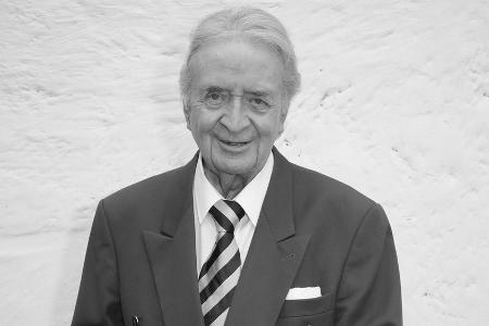 Günter Wewel ist im Alter von 88 Jahren gestorben Günter Wewel ist im Alter von 88 Jahren gestorben