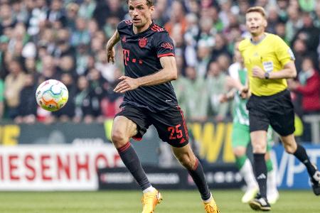 Bayern mit Müller gegen Schalke Bayern mit Müller gegen Schalke