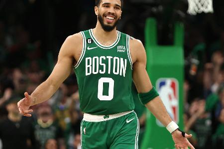 NBA: Tatum führt Boston ins Halbfinale NBA: Tatum führt Boston ins Halbfinale