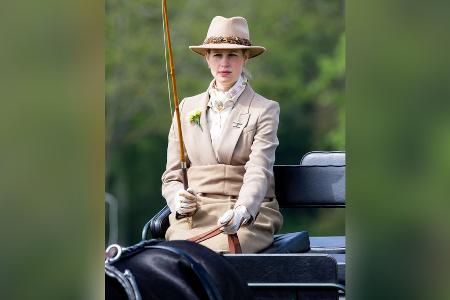 Charles' Nichte Lady Louise: Eleganter Auftritt auf dem Kutschbock