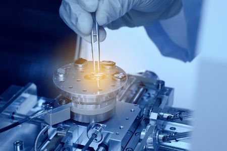 Nanomaterial