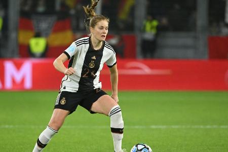 Frankfurter Nationalspielerin Nüsken wechselt zu Chelsea Frankfurter Nationalspielerin Nüsken wechselt zu Chelsea