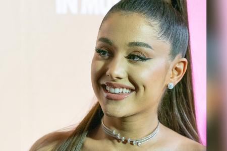 Ariana Grande: Süße Liebeserklärung zum zweiten Hochzeitstag Ariana Grande: Süße Liebeserklärung zum zweiten Hochzeitstag