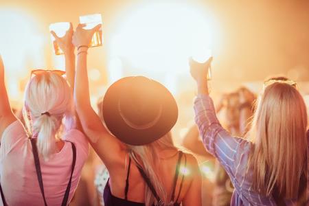 Von SonneMondSterne bis Wacken: Die Sparten-Festivals 2023 Von SonneMondSterne bis Wacken: Die Sparten-Festivals 2023