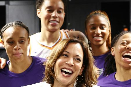 US-Vize Harris bejubelt Griner-Comeback - Sabally-Debüt verschoben