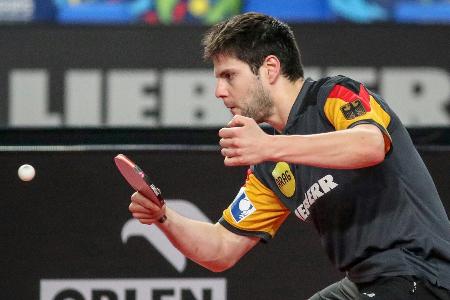 Tischtennis-WM: Ovtcharov zittert sich in Runde zwei Tischtennis-WM: Ovtcharov zittert sich in Runde zwei