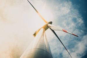 Windrad produziert pro Tag 100 Jahre Strom für einen Haushalt