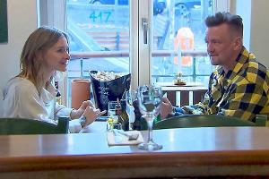 "Verstehen Sie Spaß?": Ben Zucker geht Schwester Sarah in die Falle