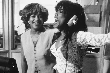 Sie spielte Tina Turner vor 30 Jahren: Angela Bassett nimmt Abschied Sie spielte Tina Turner vor 30 Jahren: Angela Bassett nimmt Abschied