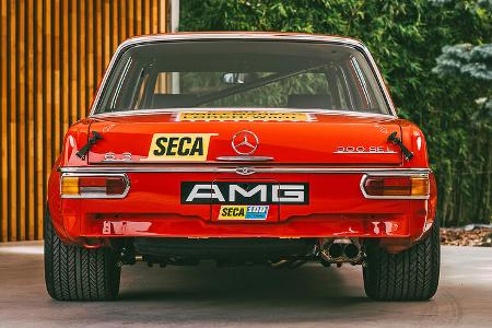 Mercedes-Benz 300 SEL 6.8 AMG 