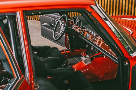 Mercedes-Benz 300 SEL 6.8 AMG 